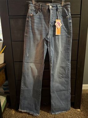 Women’s Tall Wide Leg Flare Jeans